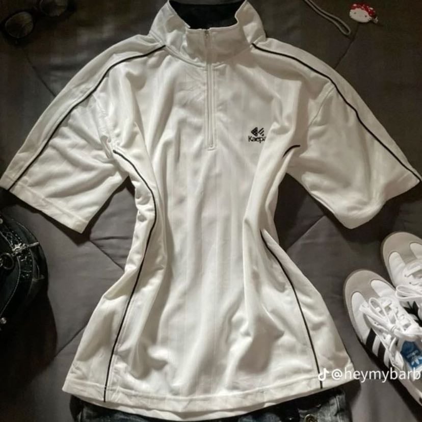 Sports shirts