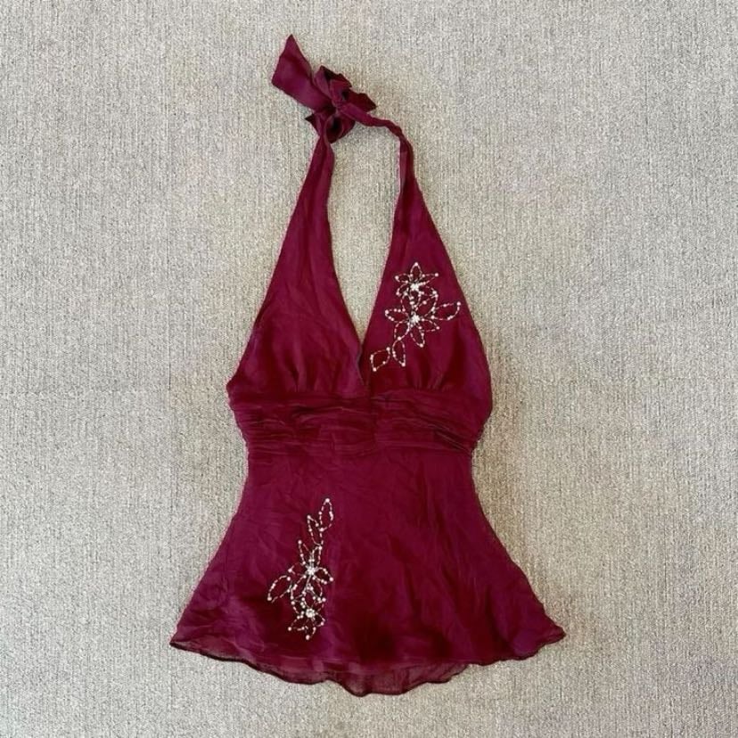 Halter tops! - ✩꧁🝮꧂✩