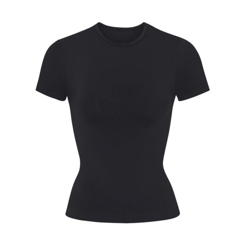 Black basic-T - ONE THAT FITS MY LONG AH TORSO