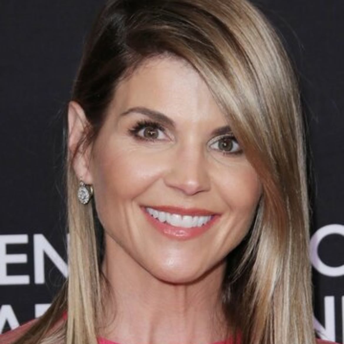 lori loughlin - she has aged so incredibly well