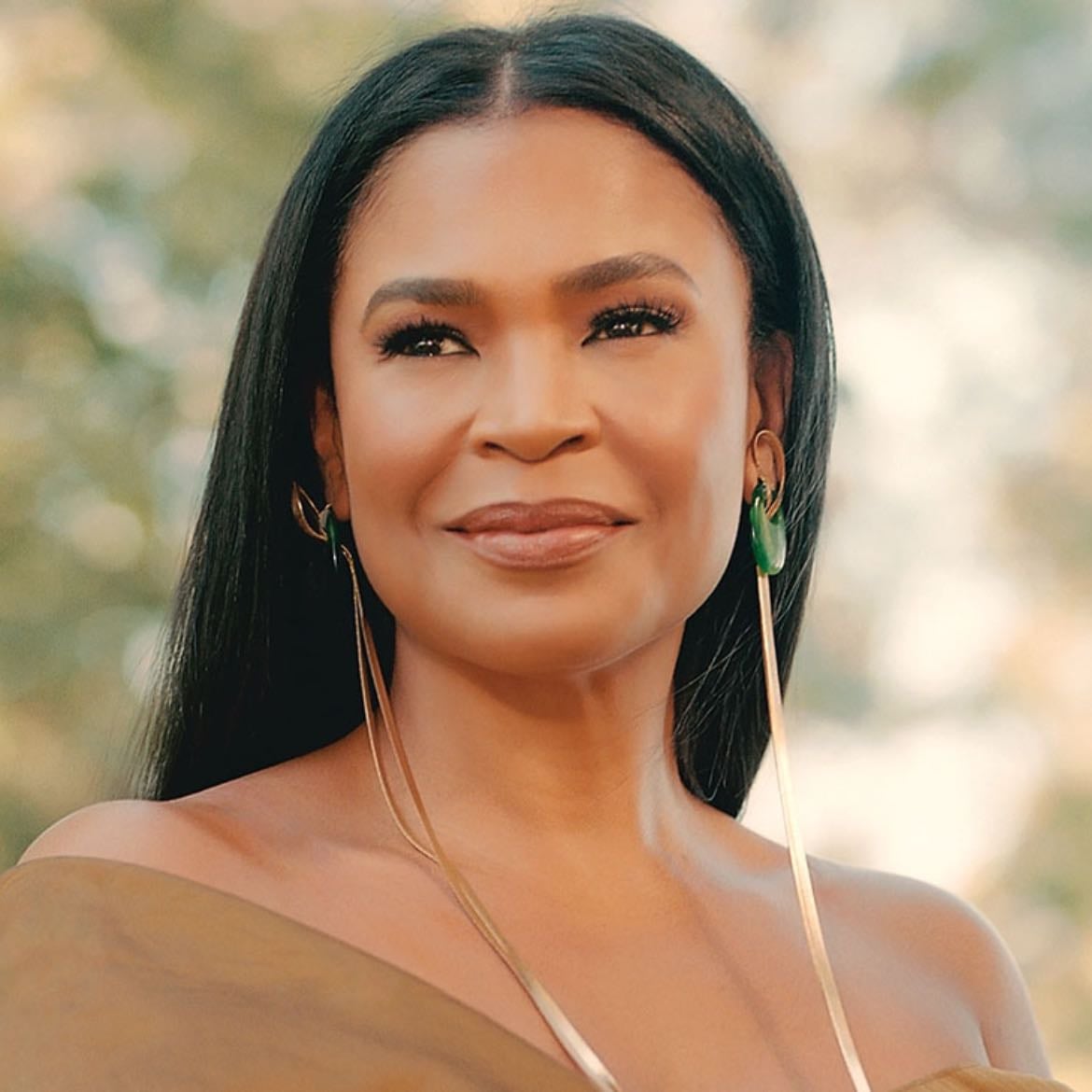 nia long - an iconic queen once again