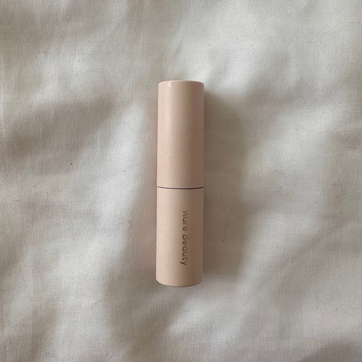 Rare Beauty Mascara - 10/10 las alarga mucho