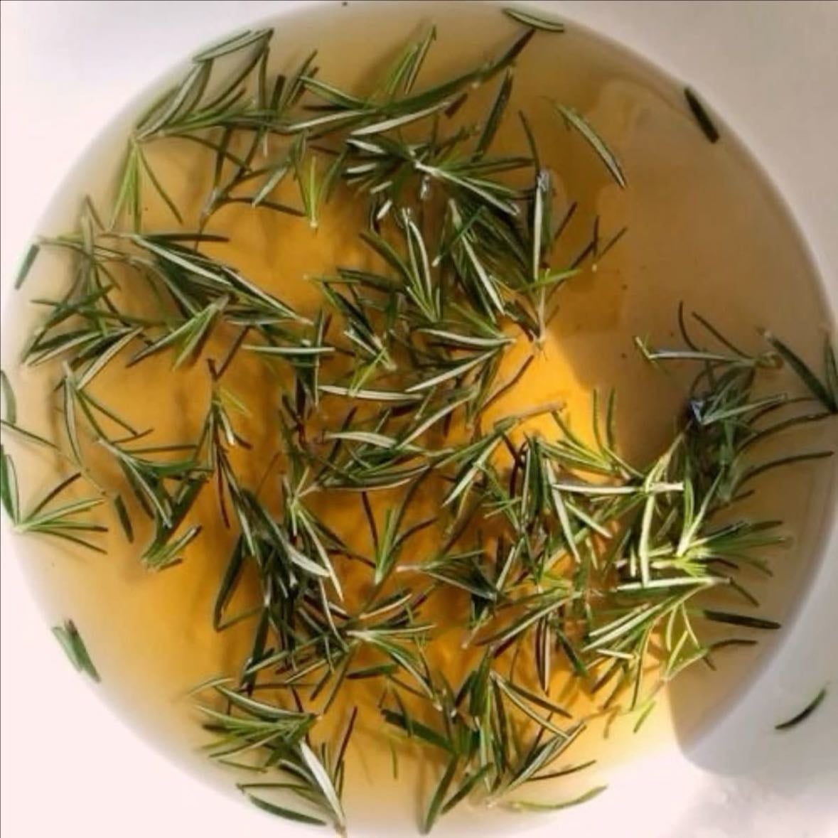 rosemary oil on scalp - hair growth + good for scalp health