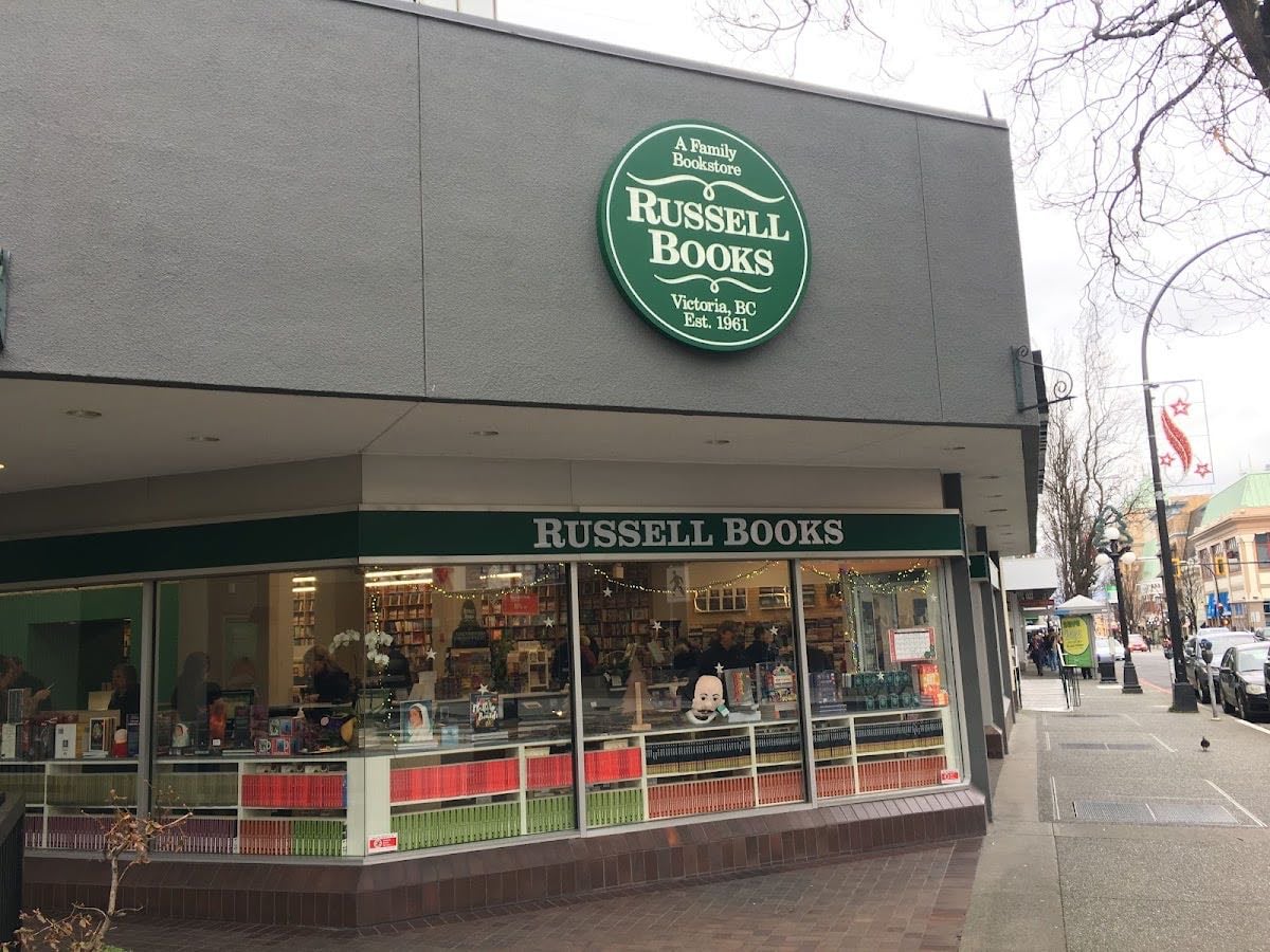 Russell Books - 2nd hand books downstairs!!