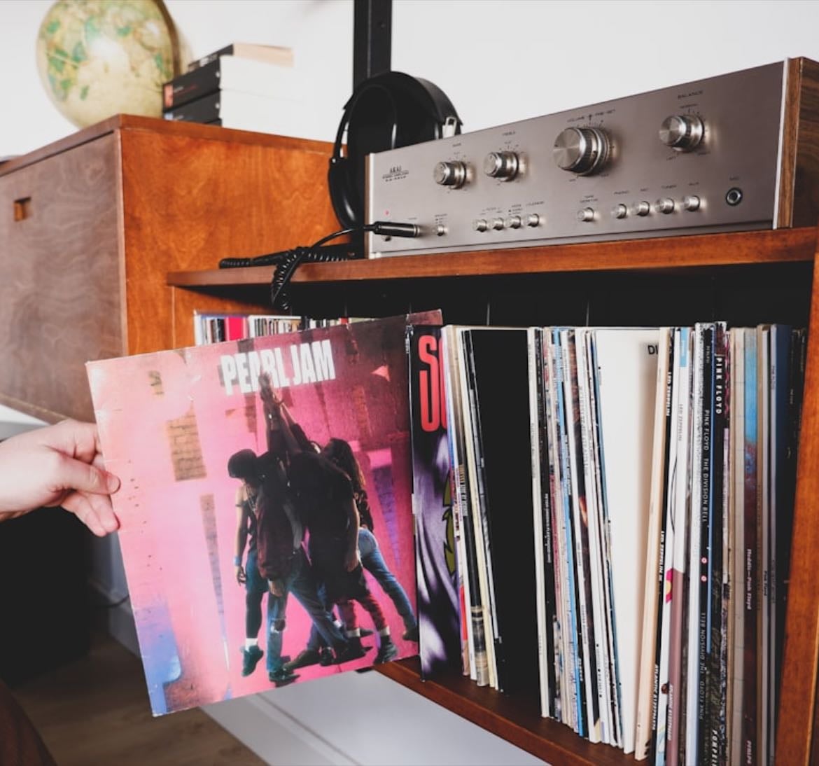 not just a want, it’s a need - Music hypelist by Lorelai De coster