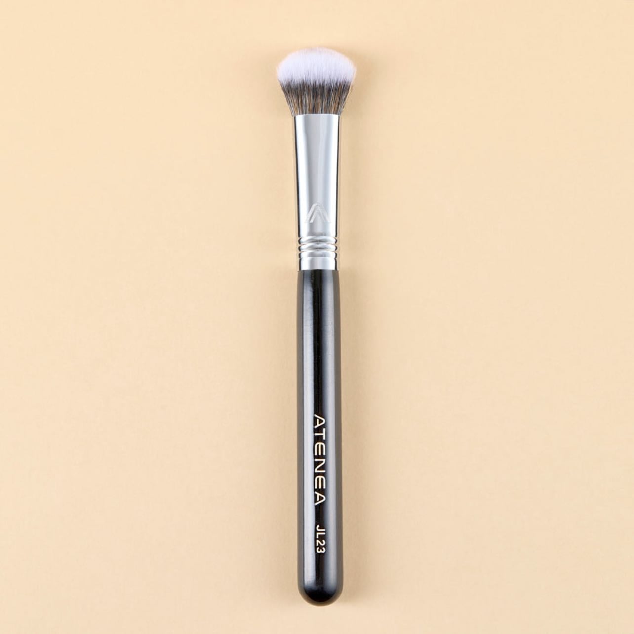 Brocha para contorno Atenea - Para difuminar el corrector 10/10