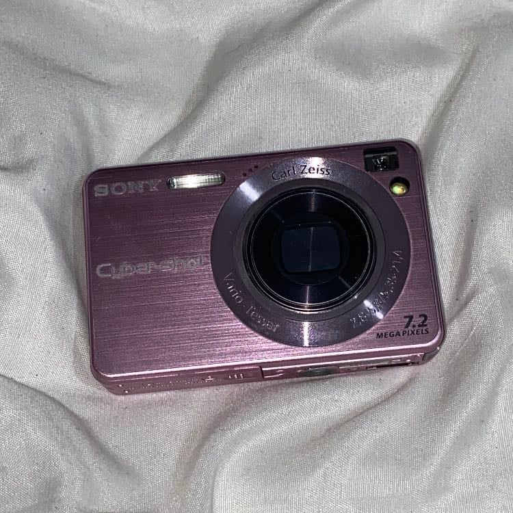 Digital Camera