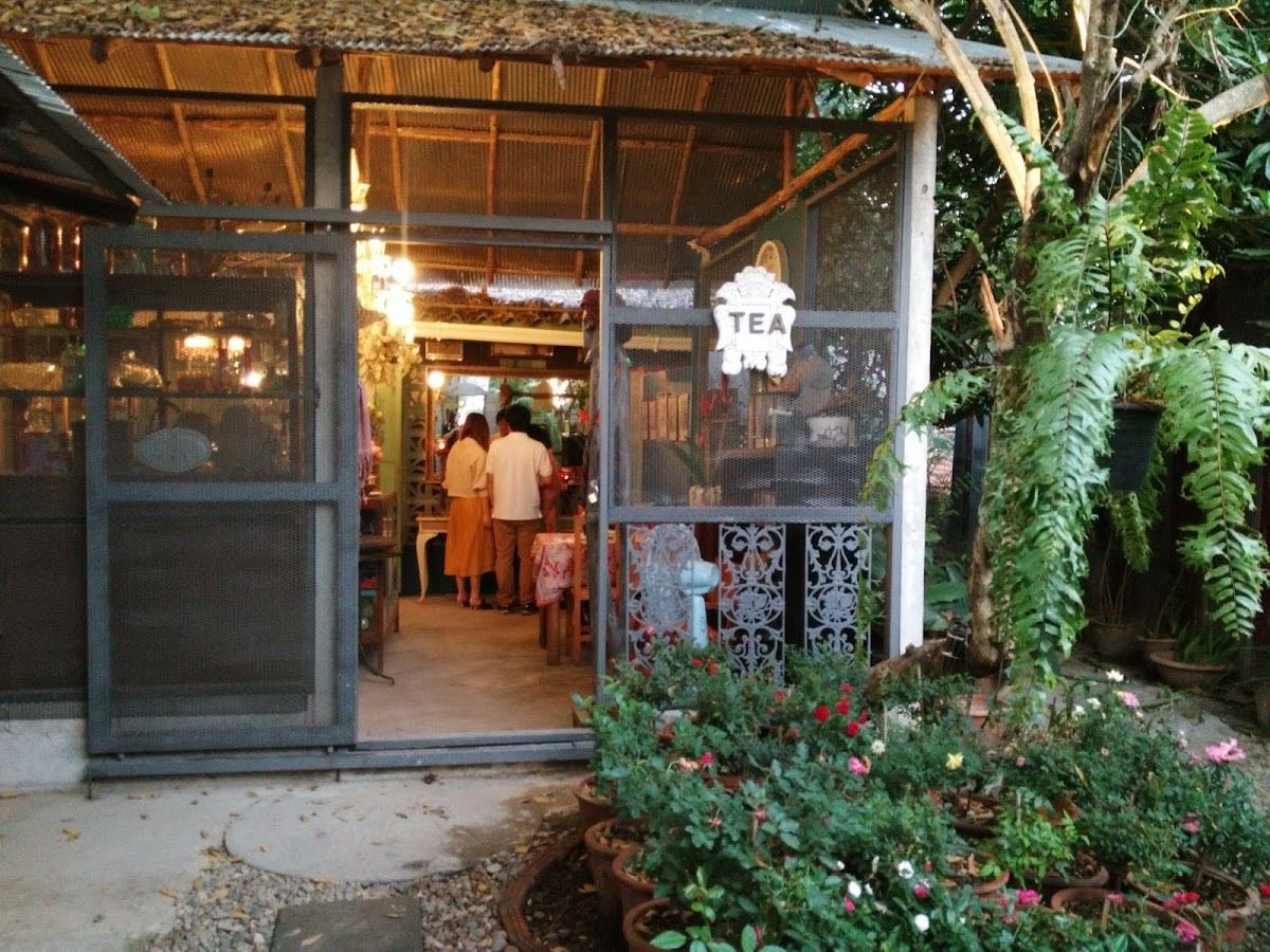 Bombay Hut