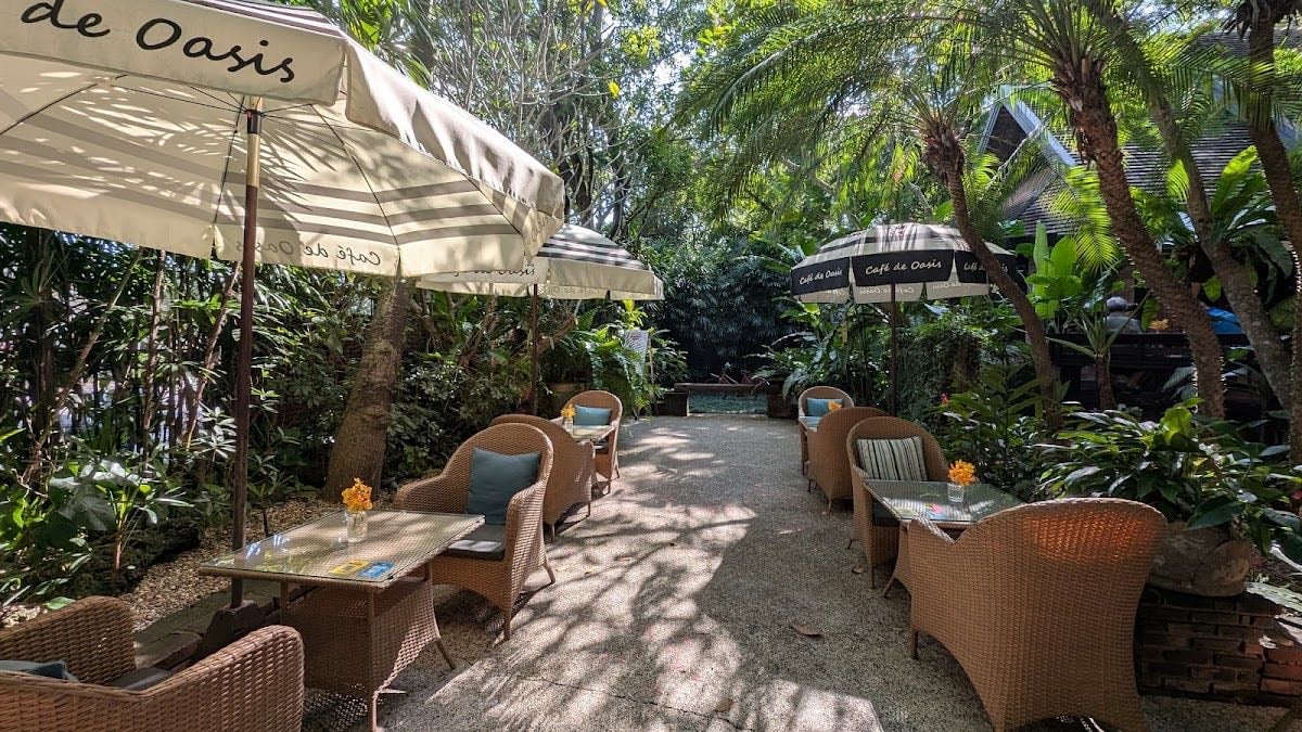 Cafe de Oasis & Toby's Pizza
