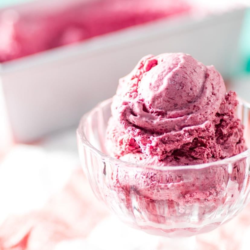 Cherry ice cream 🍒