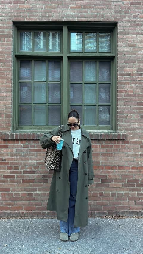 A post shared by Julia (@beingjulia_) - Idea de outfit falda negra