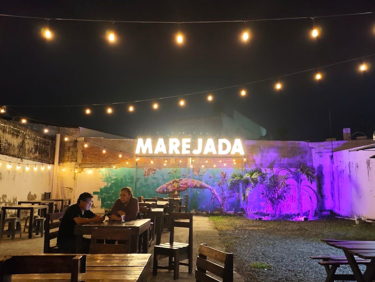 Marejada Gastropark - No es un restaurante como tal, pero tiene varios puestos para elegir