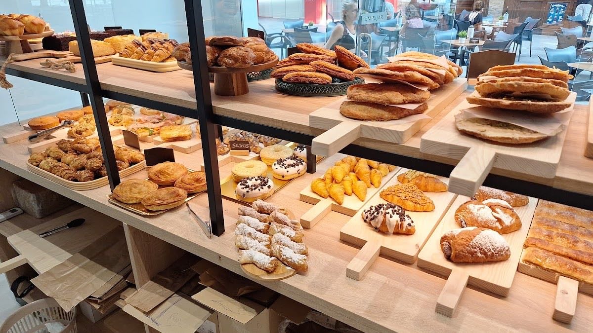 Pastelería BELIA
