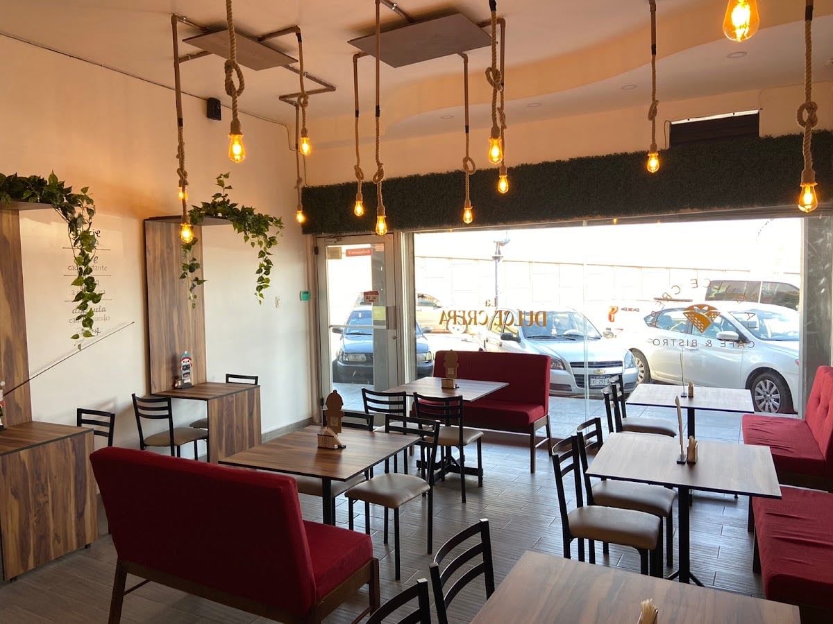 La Dulce Crepa Café & Bistro