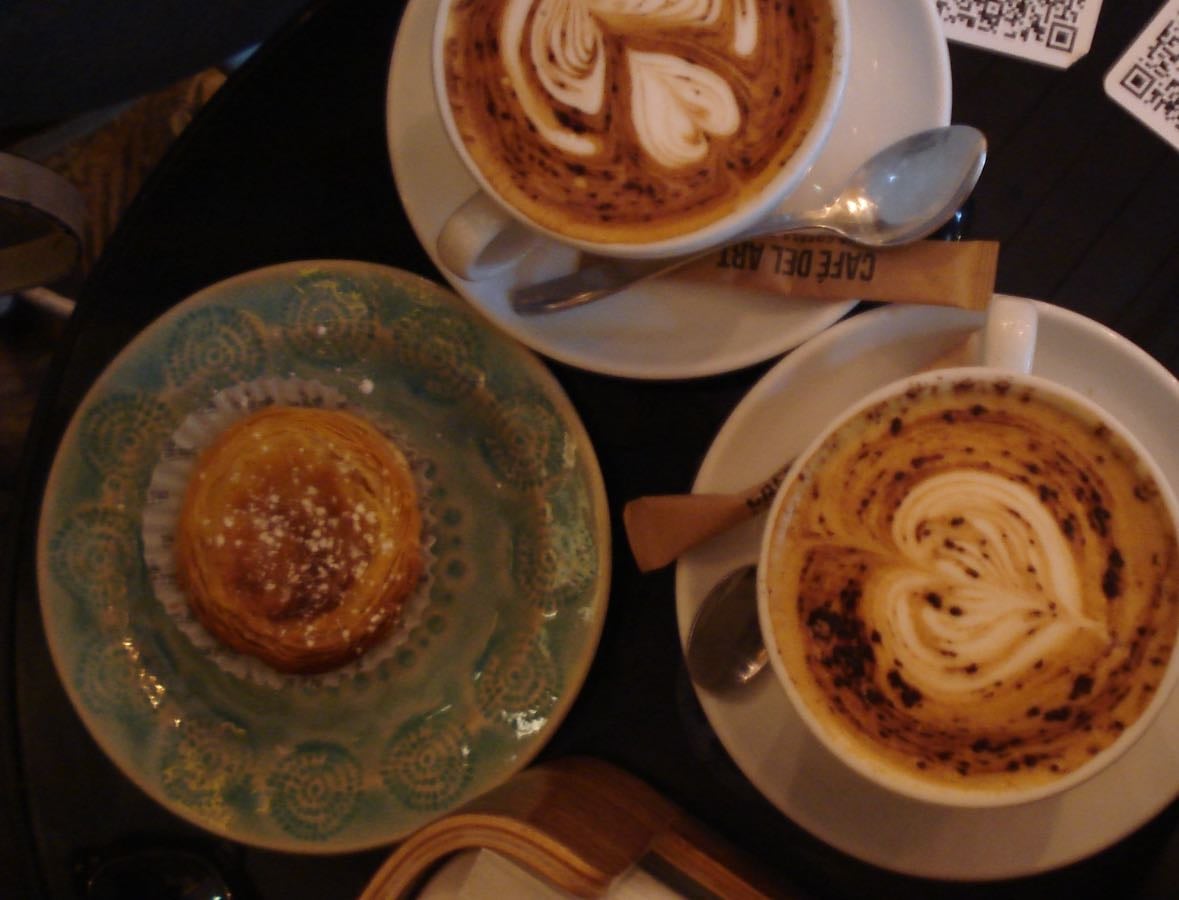 cafes para ordenar 👩🏽💻 - Places hypelist by Taylor Stone
