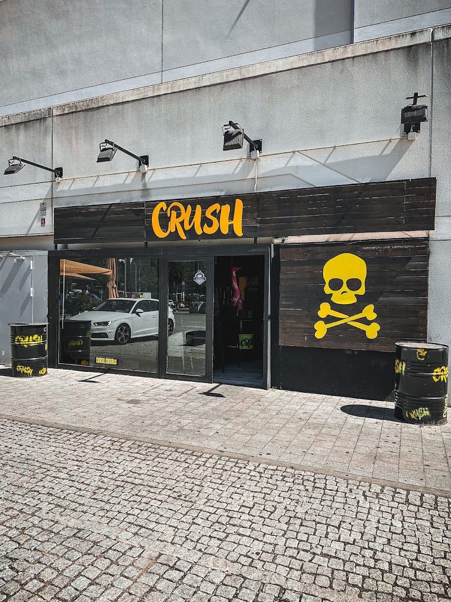 CRUSH LOUNGE