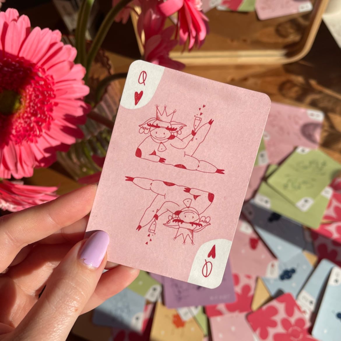 deck of cards - this is so chic to me