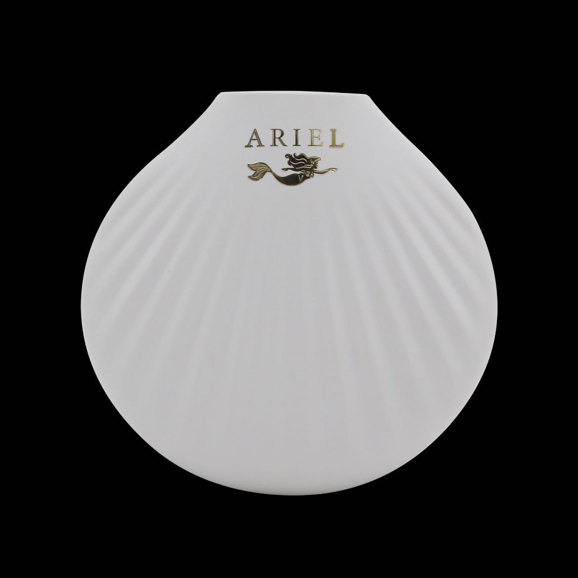 compact mirror - this is also chic!
