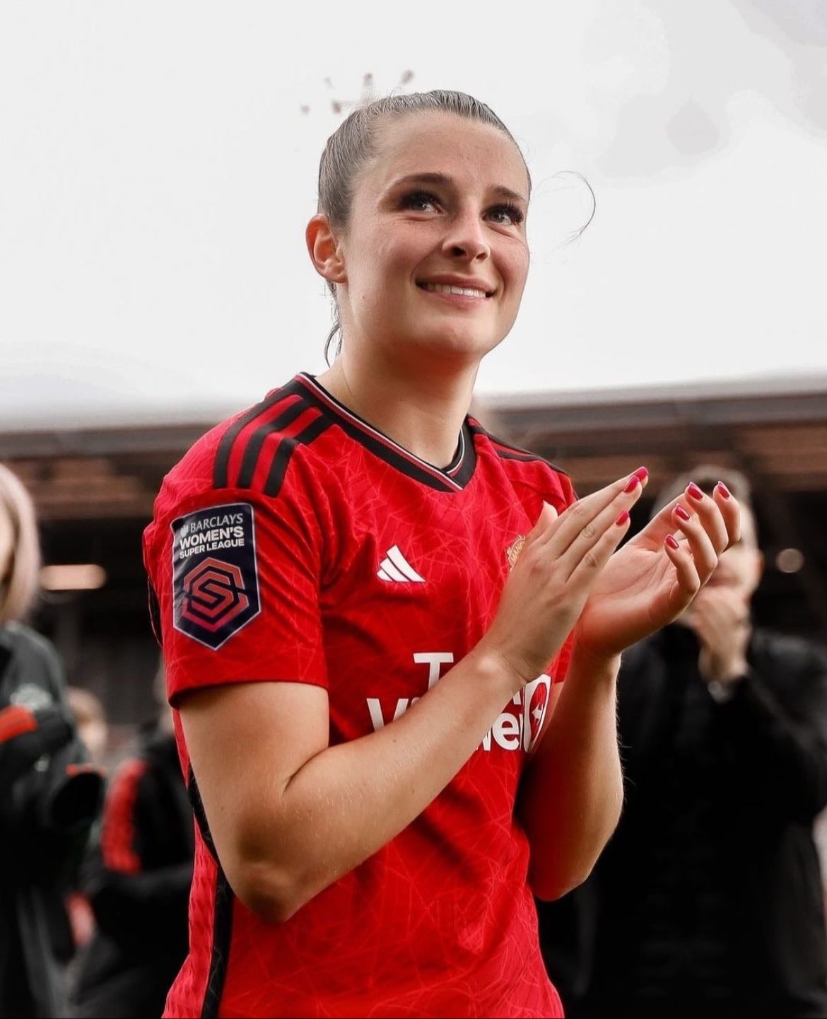 ella toone - 10: midfielder - man u, england