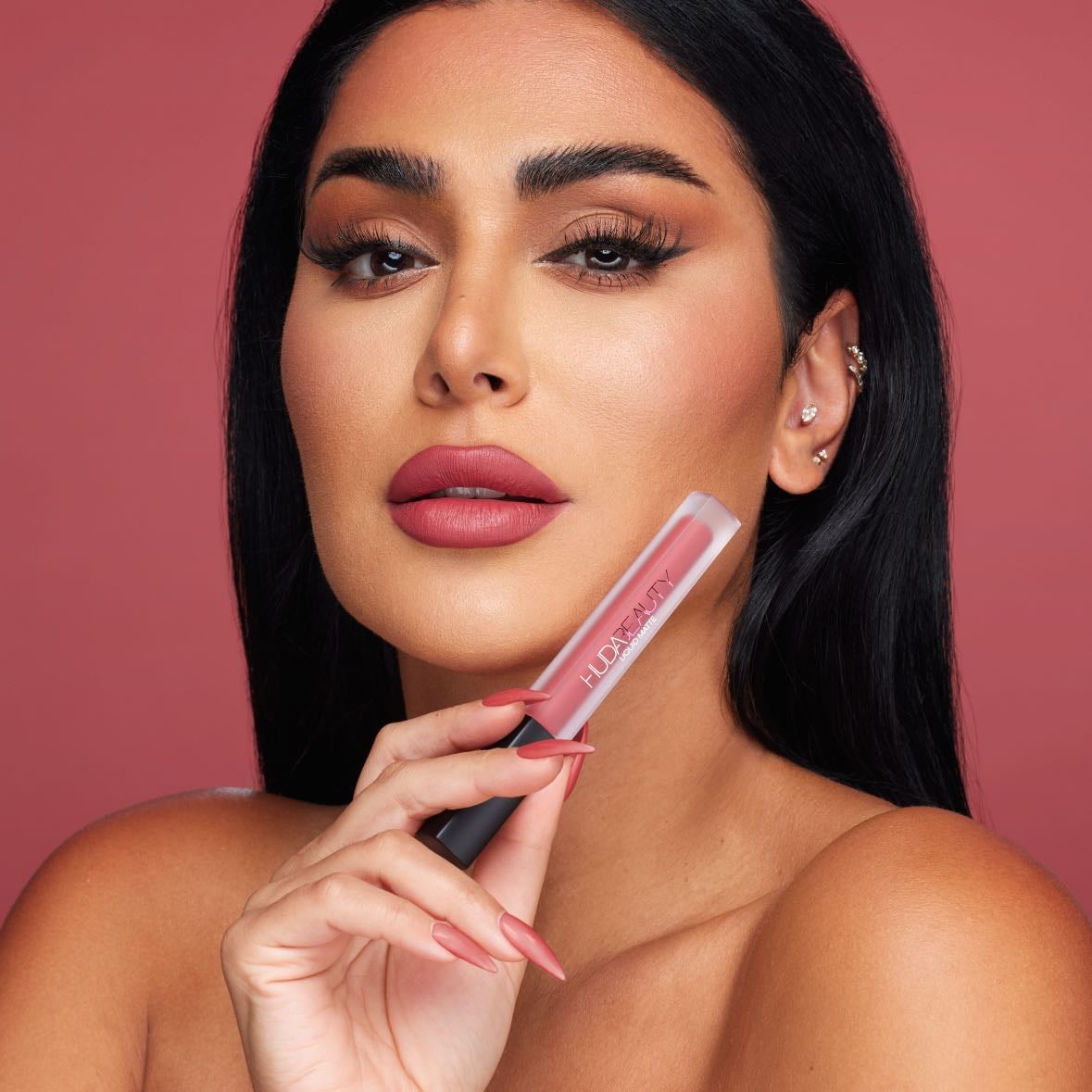 Liquid lipstick iconic huda