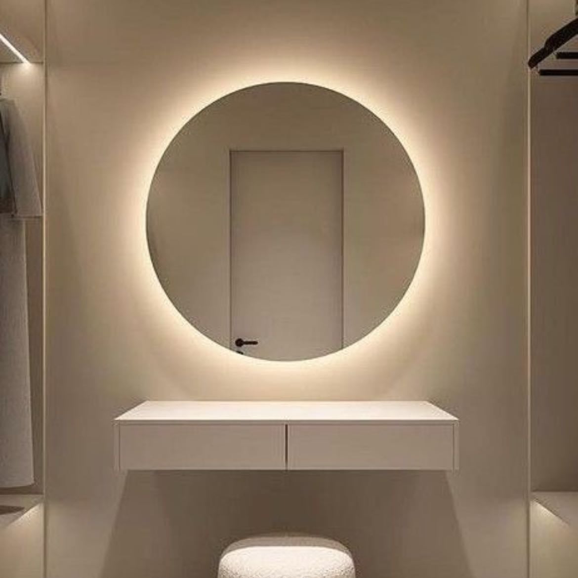 vanity - clasico, con luz calida y fria