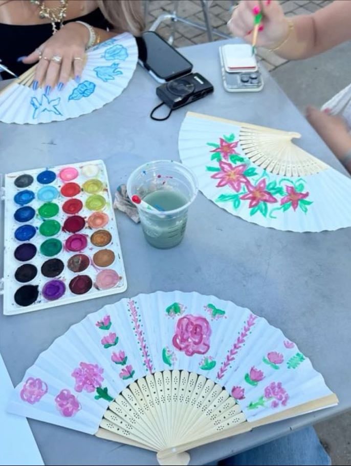 design handheld fans