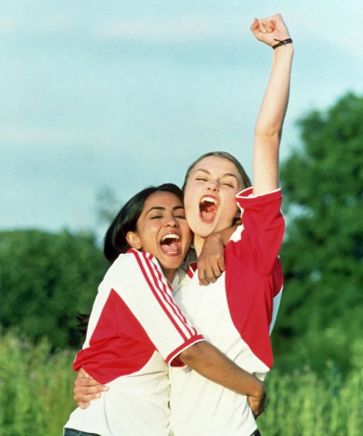 Bend It Like Beckham - Gurinder Chadha · 2002