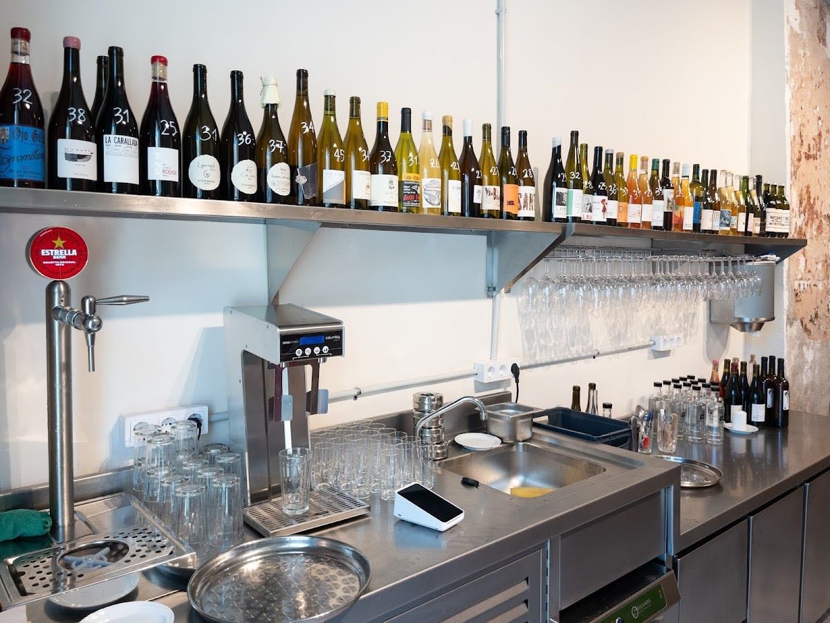 Achaar bar - Indian cuisine and natural wines