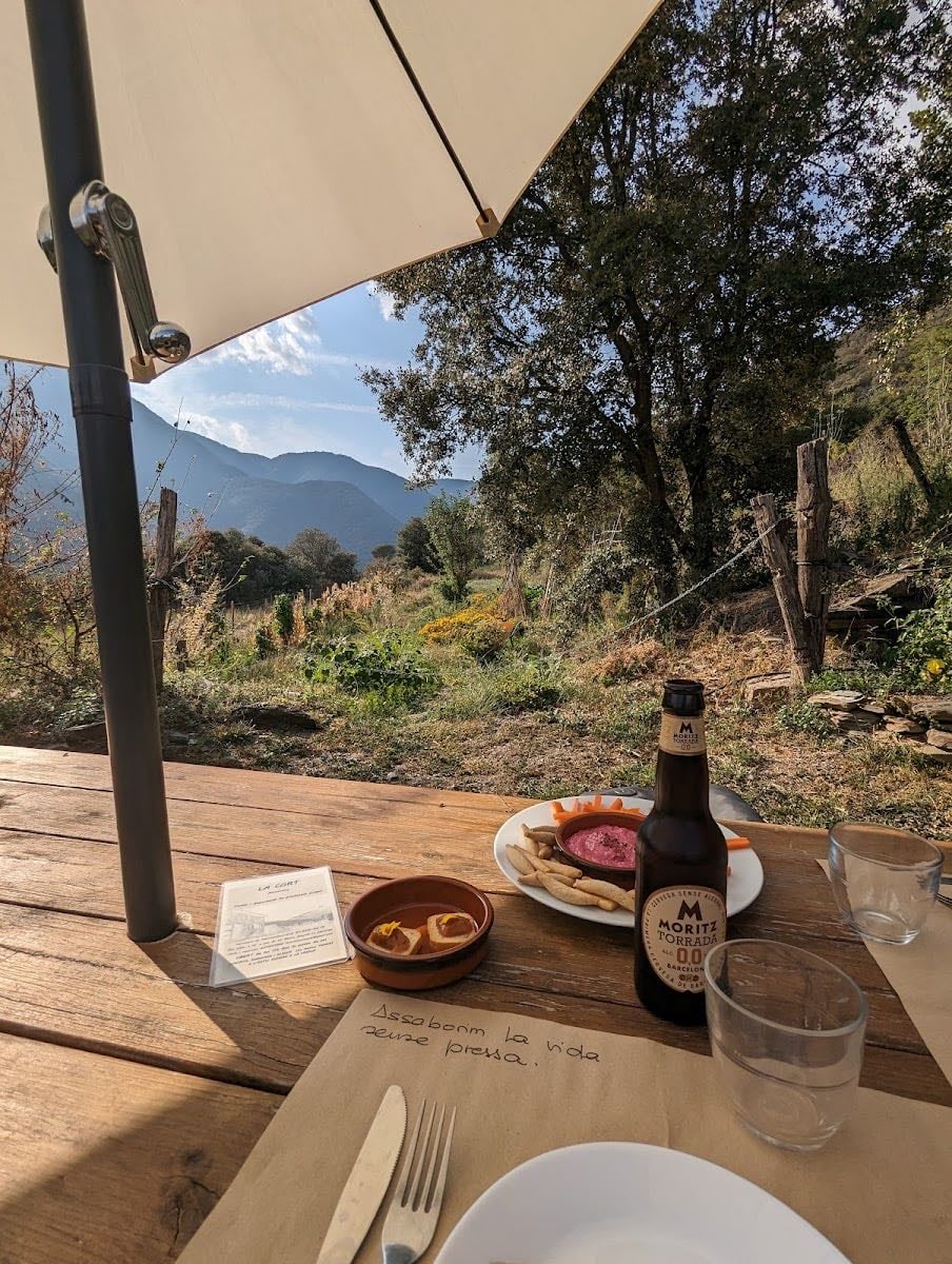 La Cort Montseny - Local products and lunch in the nature in Montseny