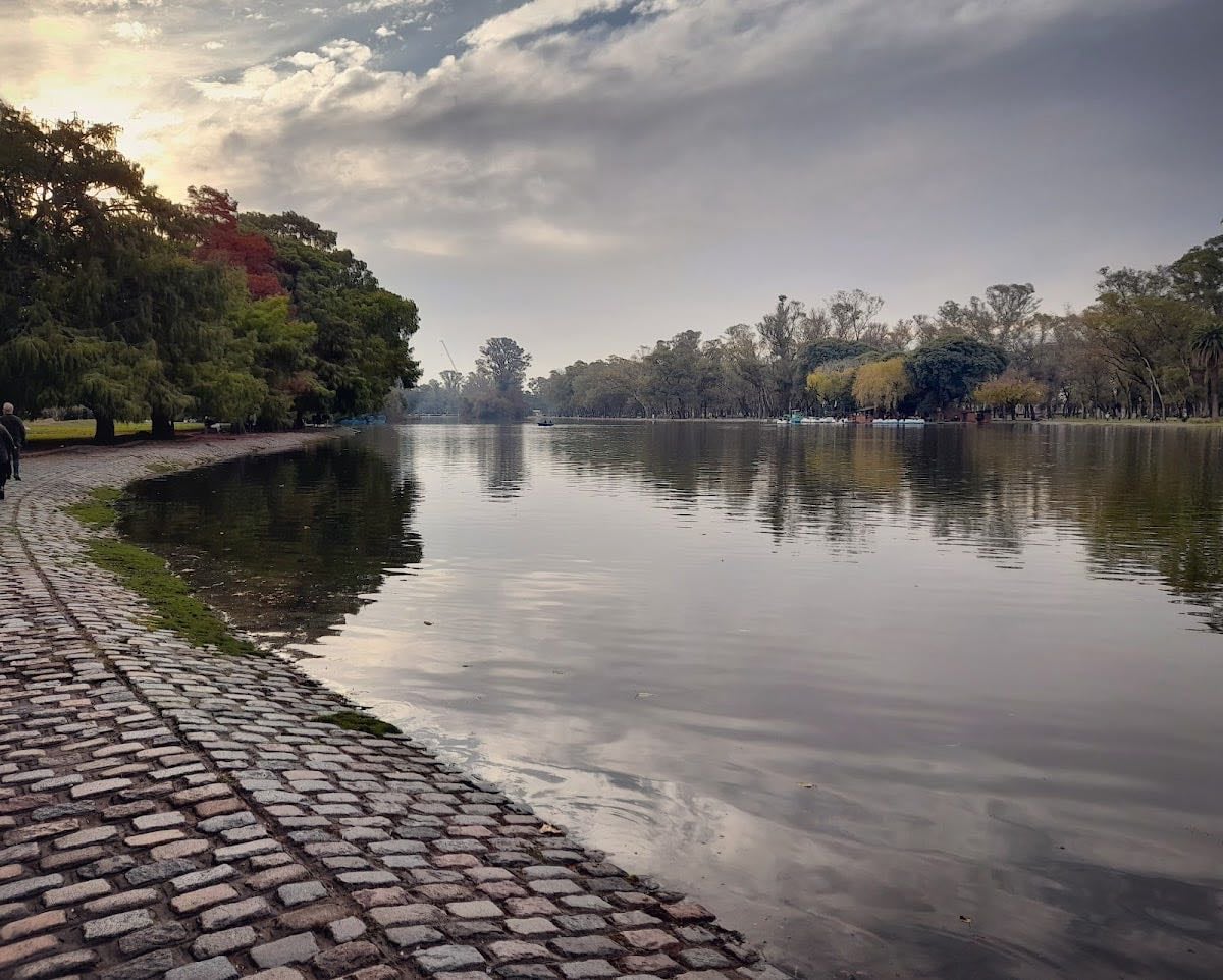 Lago de Regatas