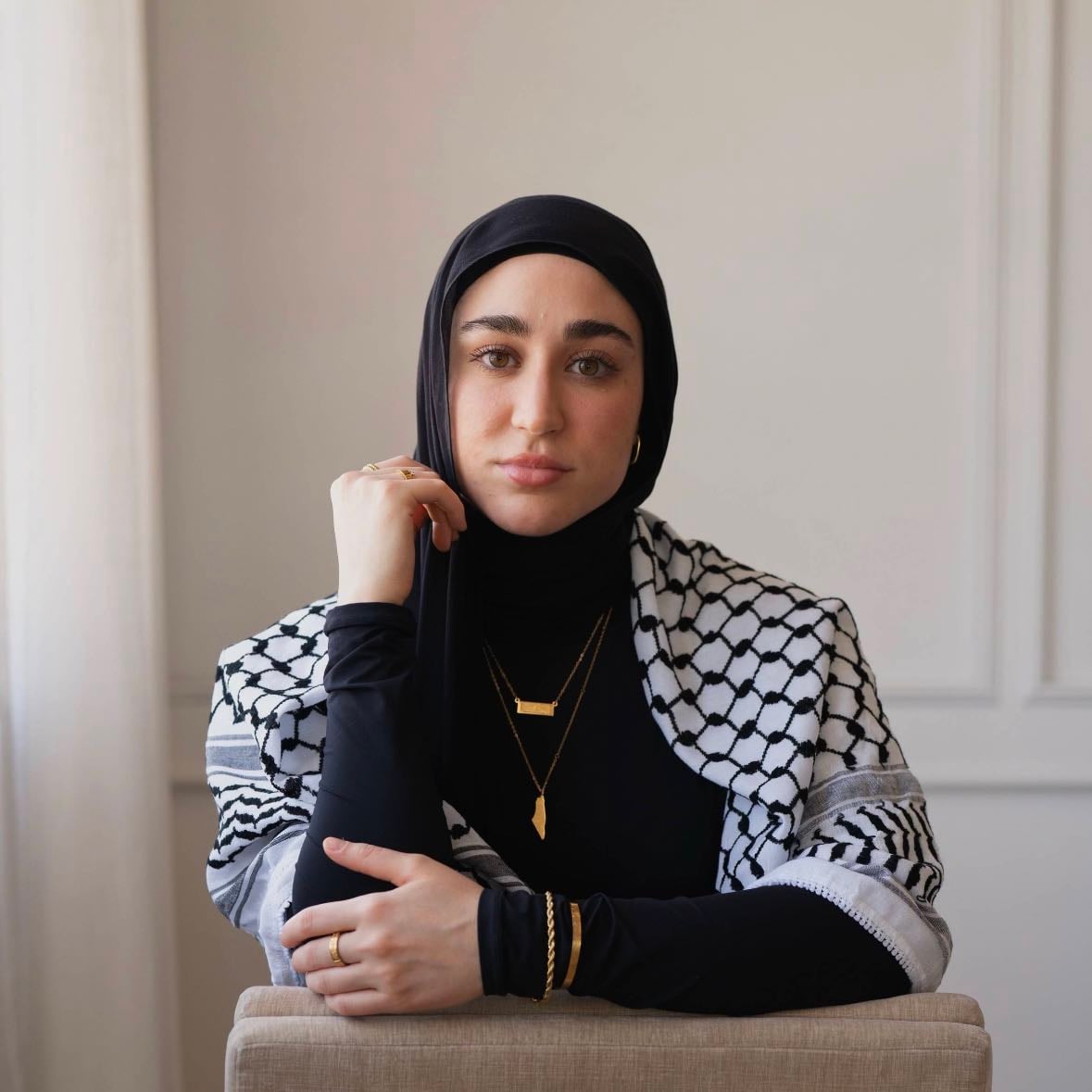 Leana deeb