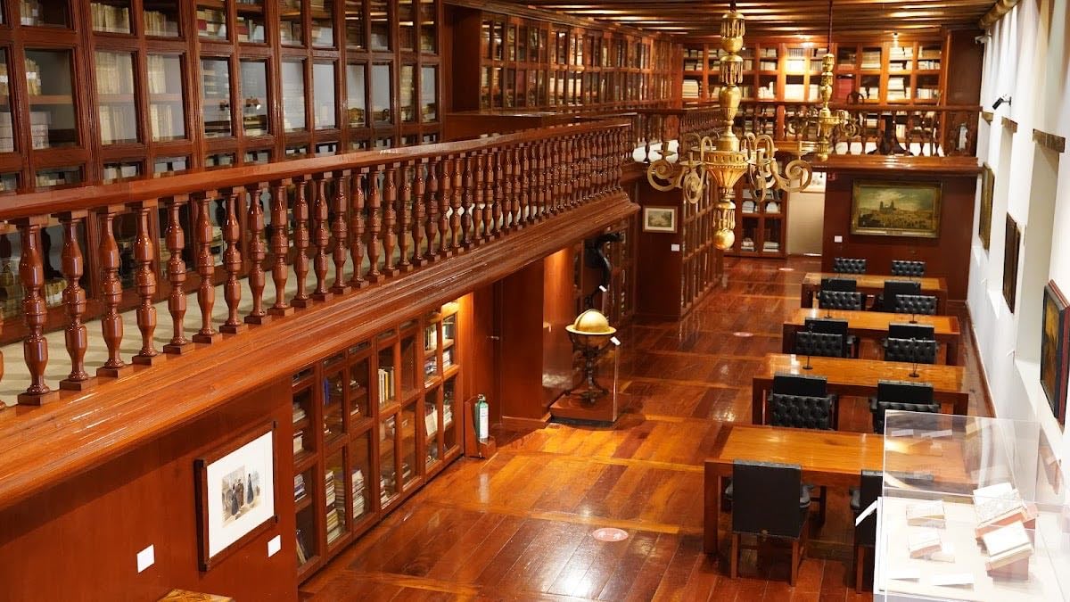 Biblioteca Rogelio Casas Alatriste