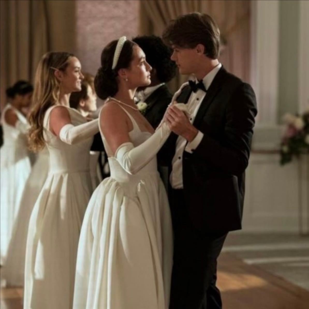 The Summer I Turned Pretty - Jenny Han, Gabrielle Stanton · 2022