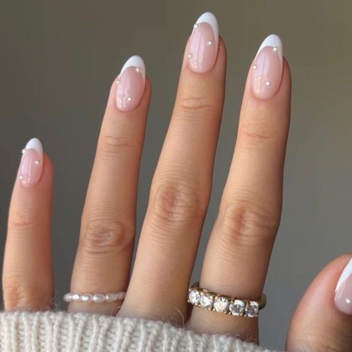 french tip / perlitas
