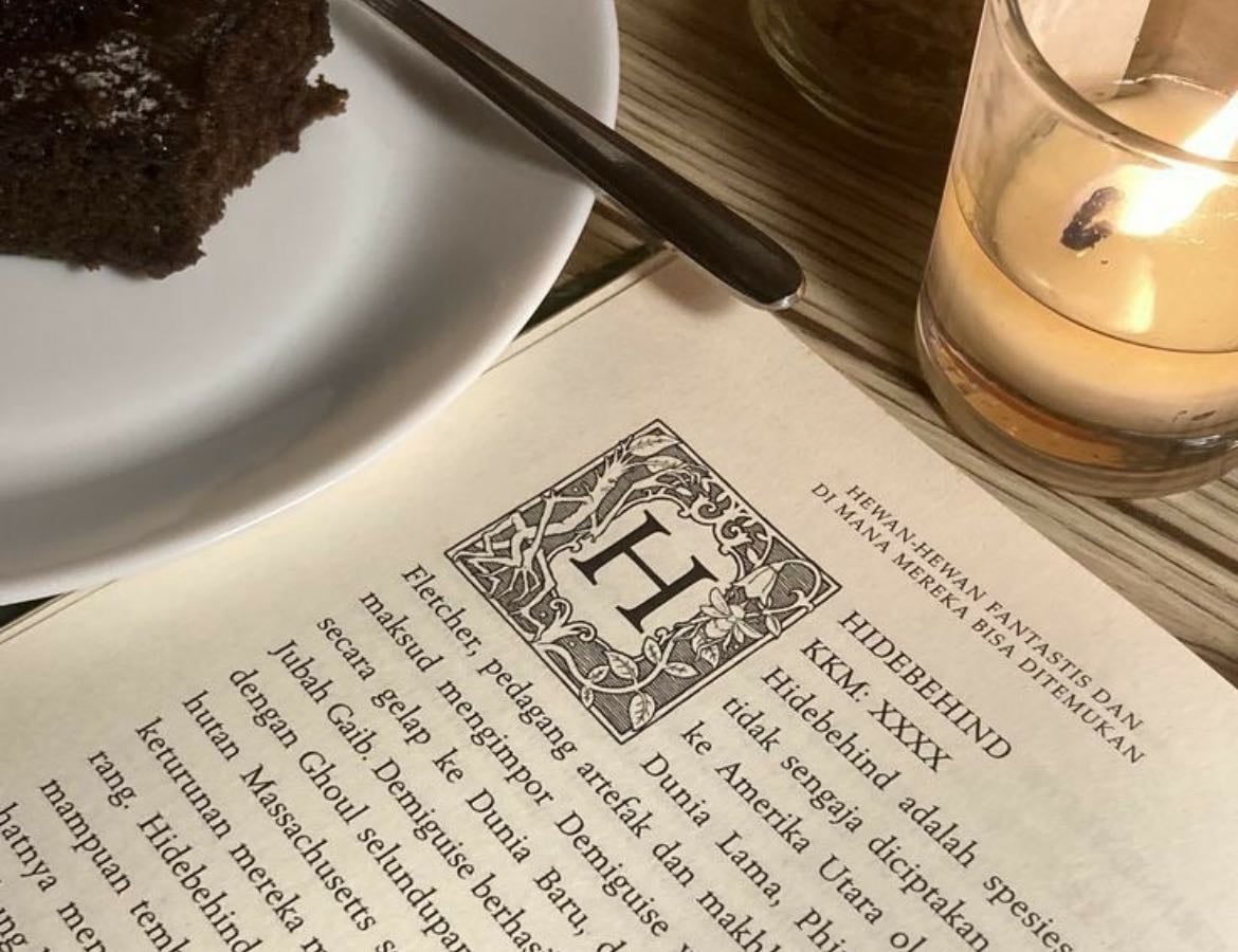 Books! ⚘ ˏ୭ ̥ * - Books hypelist by Naye ⟡₊ ⊹˚