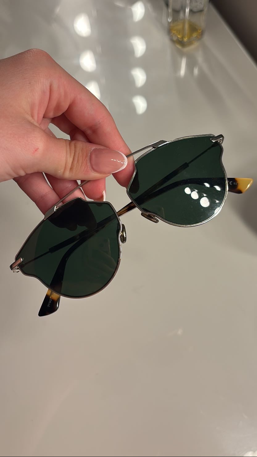 Dior so real sunglasses - I love them 😭