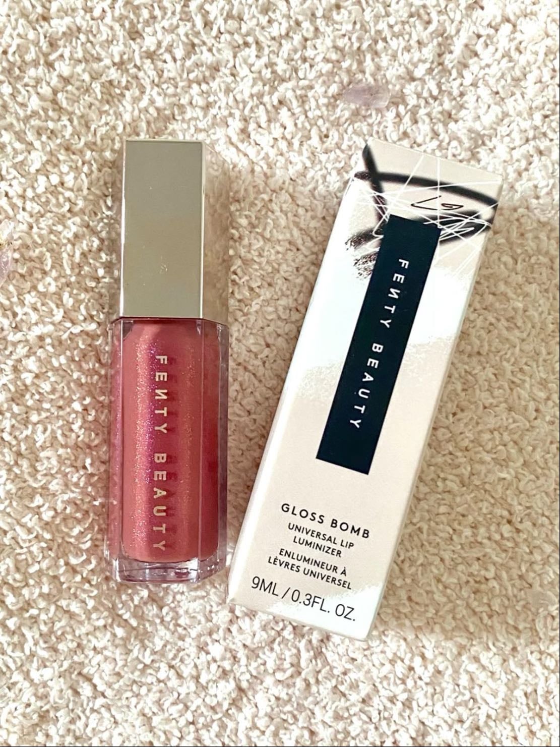 Fenty Gloss Bomb - Super efective for natural pumped lips
