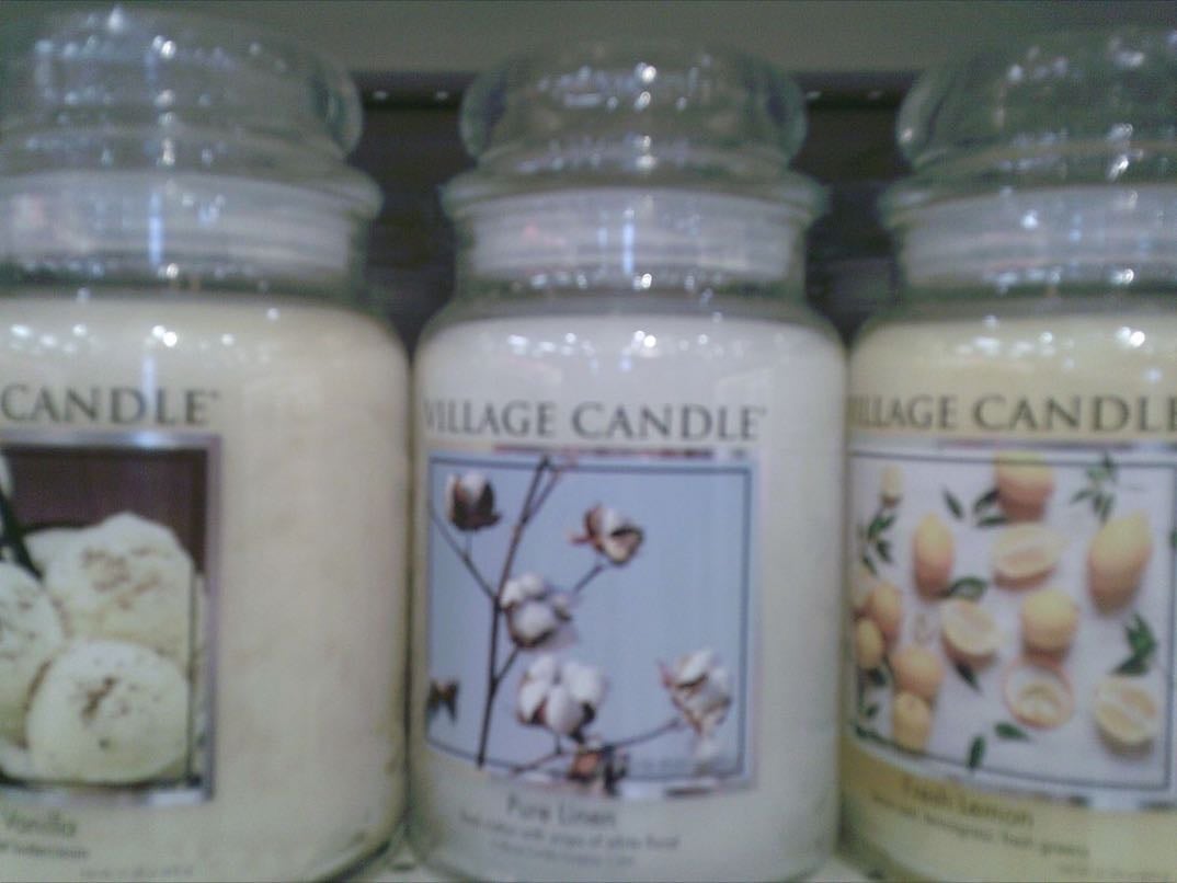 scented candles ‧₊˚ ⋅