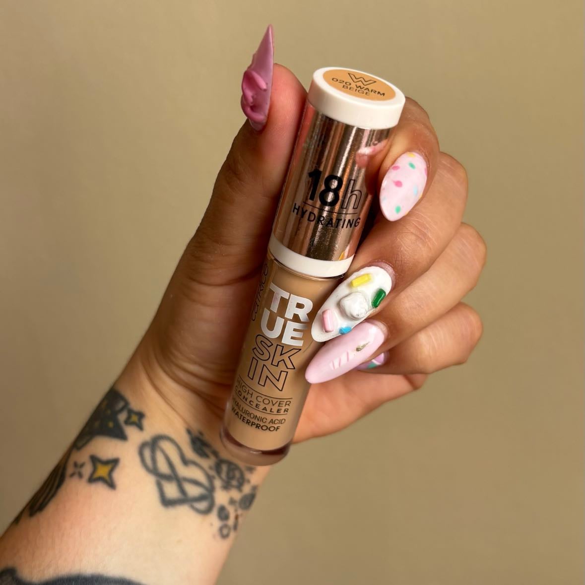 Trueskin concealer - 020 warm beige