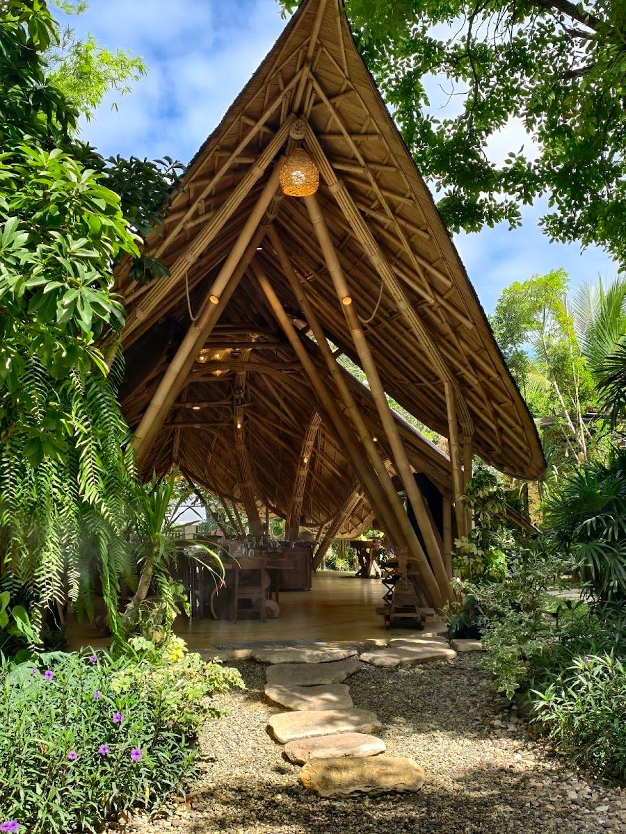 Zabb E Lee Thai Cooking School & Organic Farm