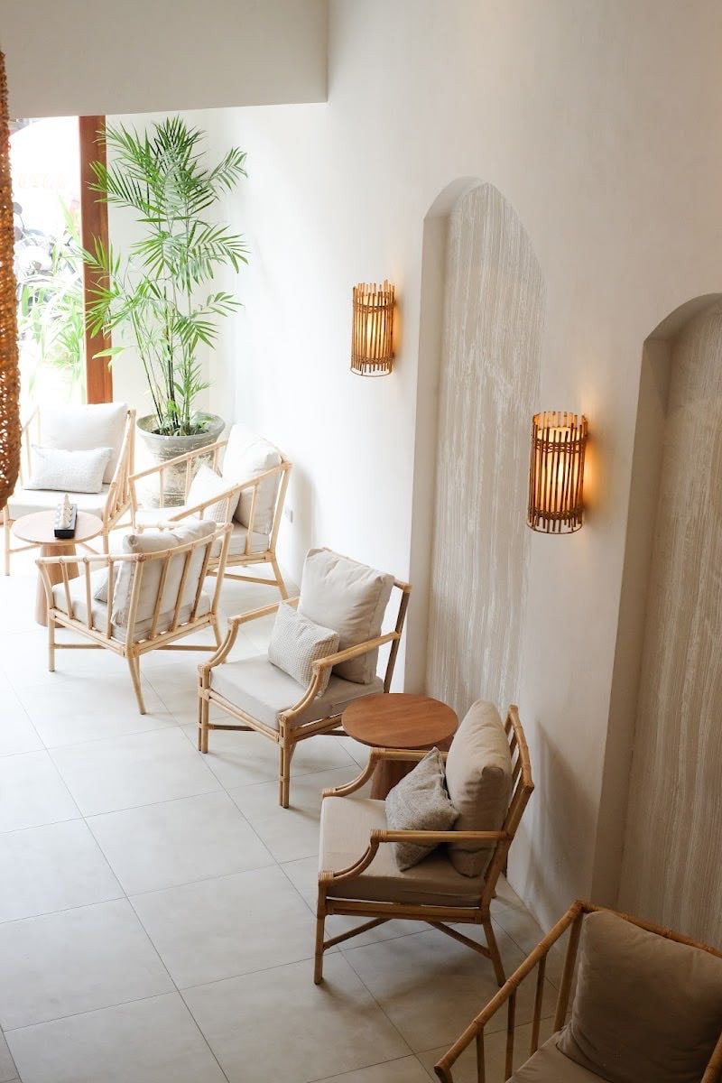 Calm Massage and Spa ( Chiang Mai Gate branch )