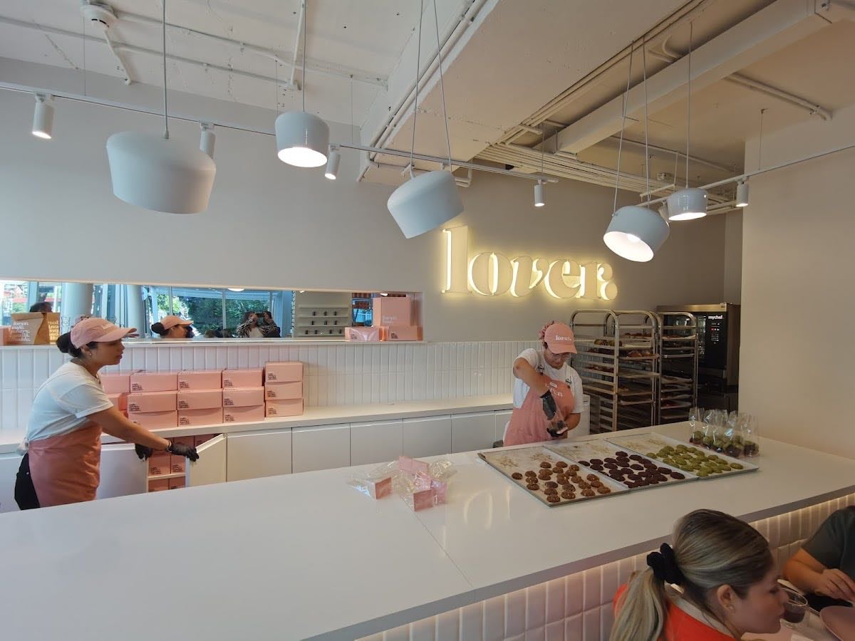 Lover Cafeter铆a - Apoquindo (cerca de Escuela Militar)