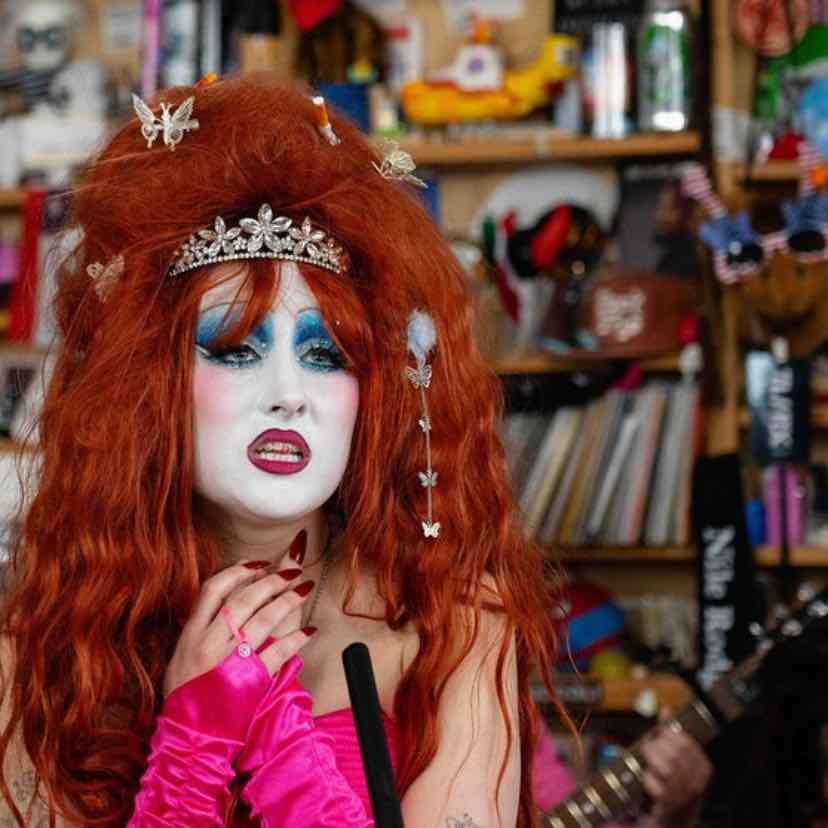 chappell roan - fav album: rise and fall of a midwest princess π fav songs: casual, my kink is karma, pink pony club