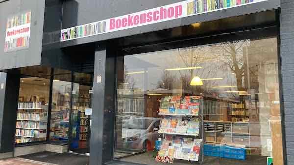 Boekenschop / 2nd hand bookshop