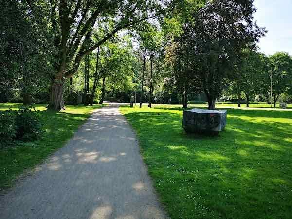 Schlosspark Moers
