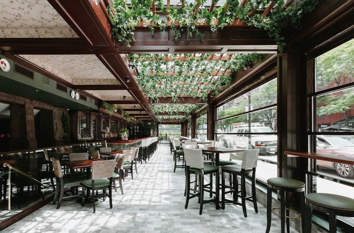 Joe鈥檚 on Newbury - Brunch/Dinner