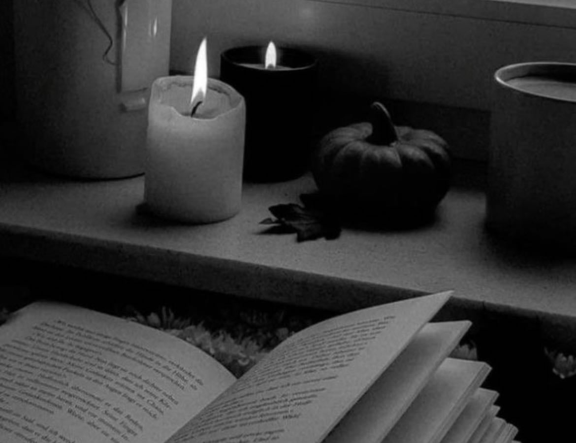 · · ─ ·𖥸· ─ · · fave books - Books hypelist by Briza Helena Andrade