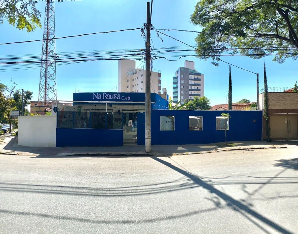 Na Pausa Café