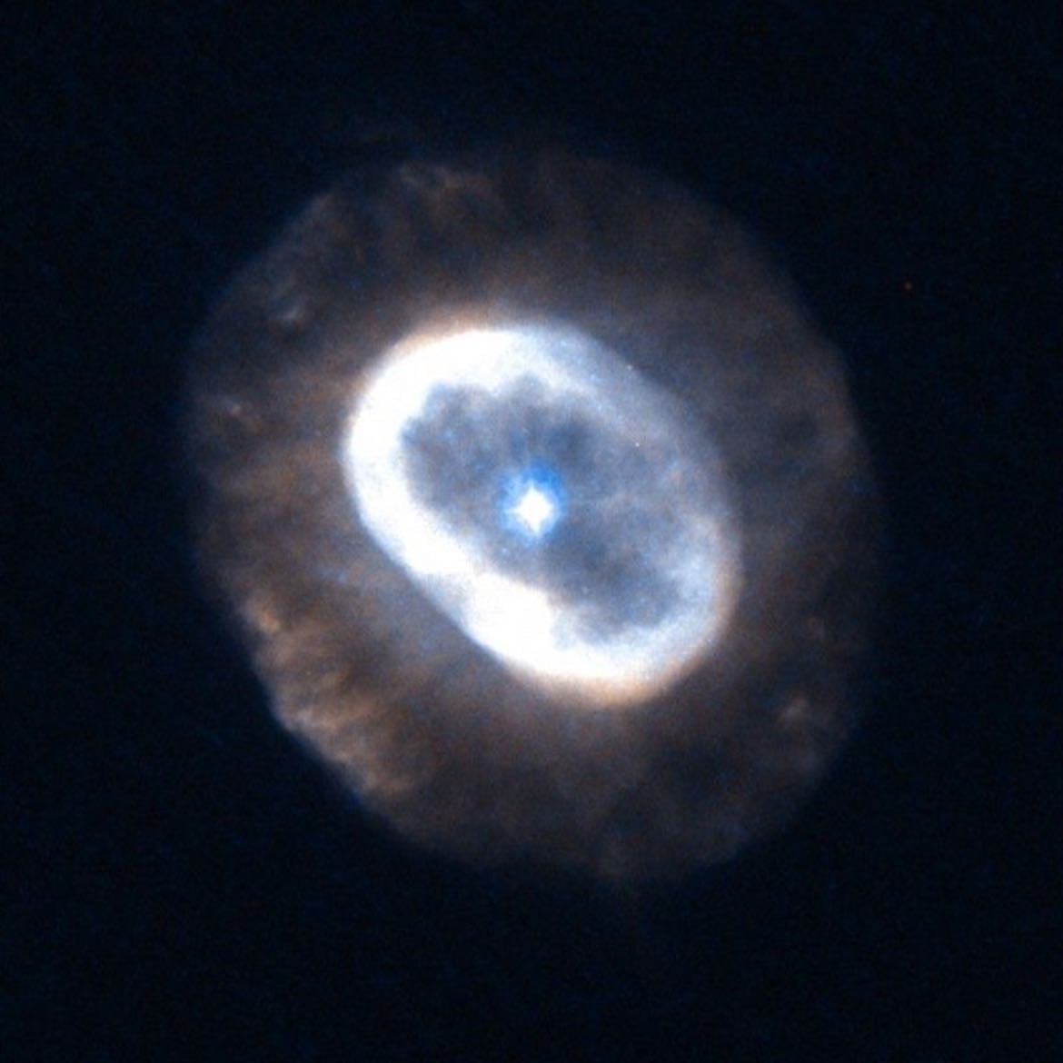 Blue Snowball - W. Parsons - 1857, NGC 7662