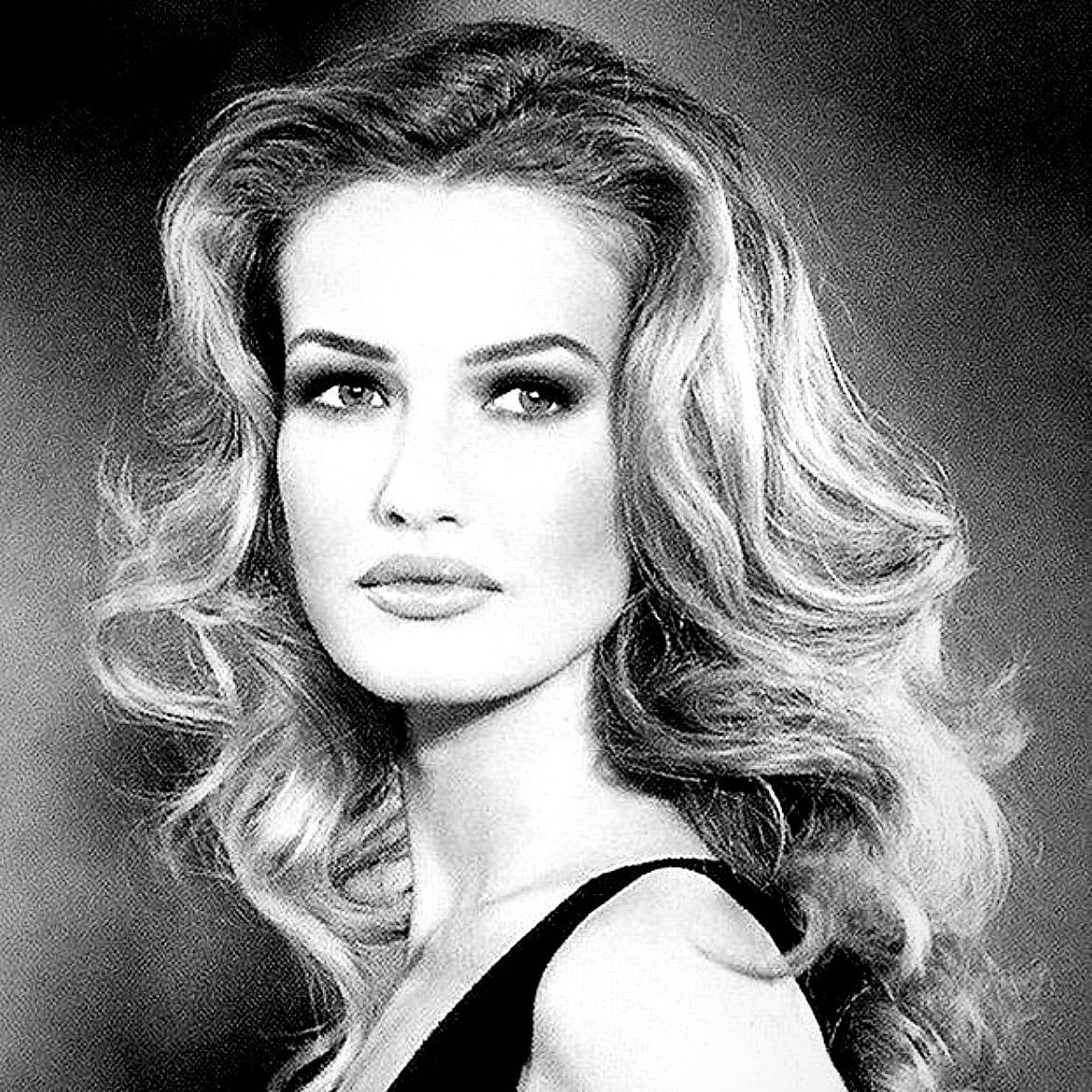 Karen Mulder